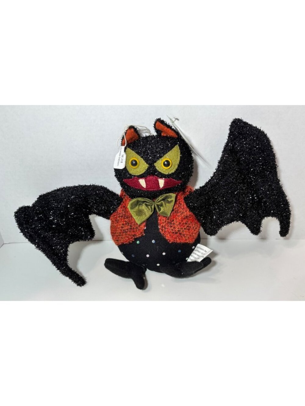 VTG Hanging Animated Black Bat Motion Detected Sings Munsters Theme Song
